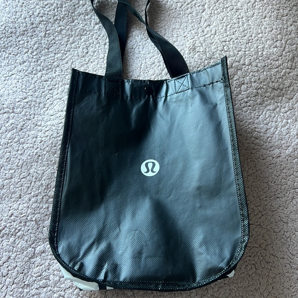 Lululemon Shopping Bag